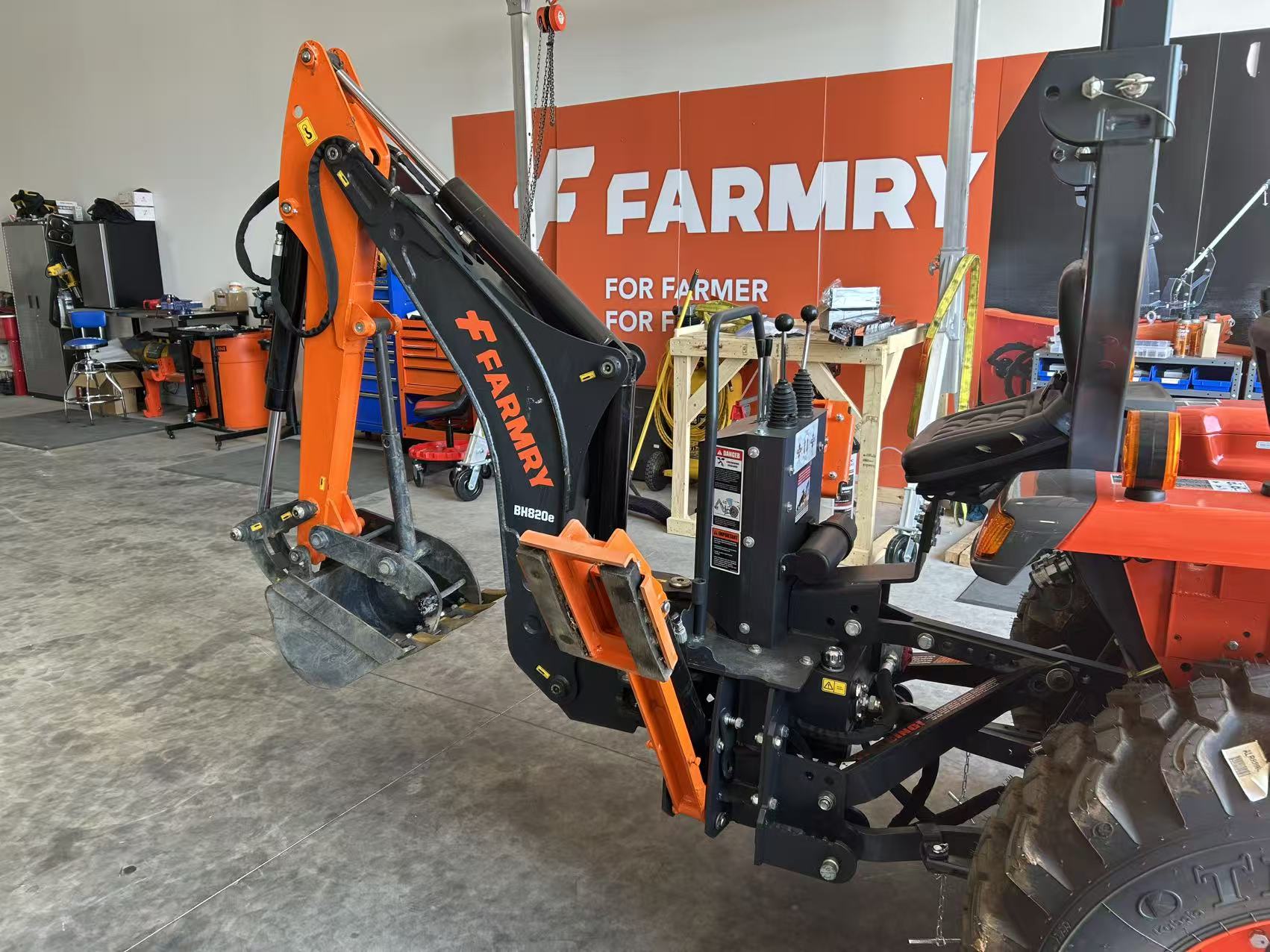 Used 8'2" Tractor  Backhoe with Curved Boom, 15" Bucket, Mechanical Grapple Thumb, Self-Contained Gear Pump&Hydraulic Reservoir included, for 30-65 HP, Cat 1&2 Hookup, BH820e
